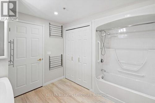113 - 511 Gainsborough Road, London North (North F), ON - Indoor