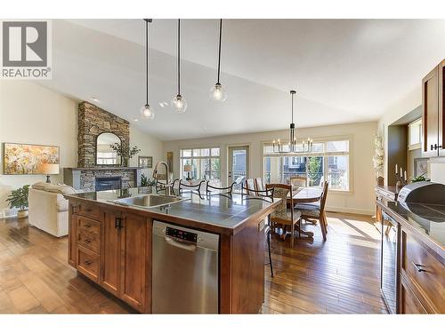 12931 East Ridge Drive, Lake Country, BC - Indoor Photo Showing Kitchen With Double Sink