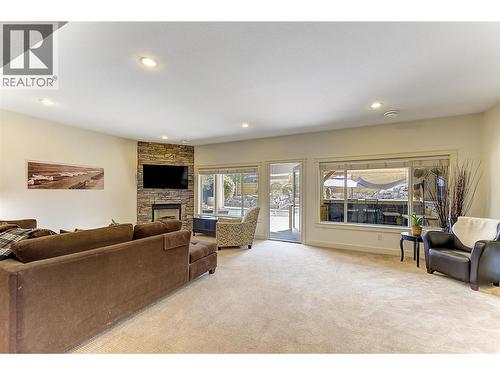 12931 East Ridge Drive, Lake Country, BC - Indoor Photo Showing Living Room With Fireplace