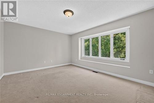 99 - 710 Spring Gardens Road, Burlington, ON - Indoor Photo Showing Other Room