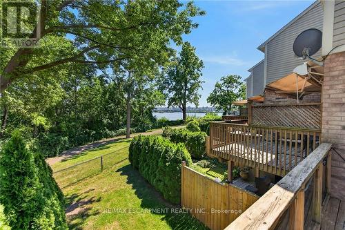 99 - 710 Spring Gardens Road, Burlington, ON - Outdoor