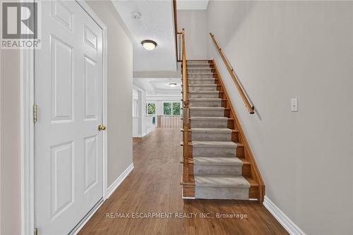 99 - 710 Spring Gardens Road, Burlington, ON - Indoor Photo Showing Other Room