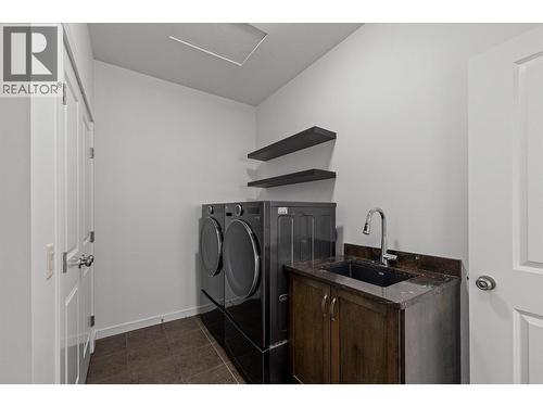 1581 Gregory Road, West Kelowna, BC - Indoor Photo Showing Laundry Room