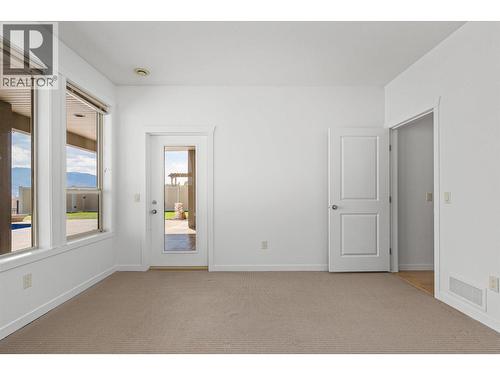 1581 Gregory Road, West Kelowna, BC - Indoor Photo Showing Other Room