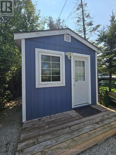 499 Bruce Road 13 Road, Native Leased Lands, ON - Outdoor