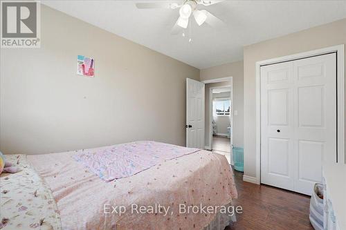 1546 Harmony Road, Belleville (Thurlow Ward), ON - Indoor Photo Showing Bedroom
