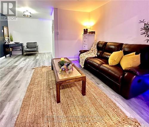 212 - 563 Mornington Avenue, London East (East G), ON - Indoor