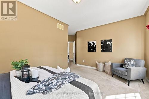90 Roseborough Drive, Scugog (Port Perry), ON - Indoor Photo Showing Bedroom
