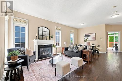 90 Roseborough Drive, Scugog (Port Perry), ON - Indoor Photo Showing Living Room With Fireplace