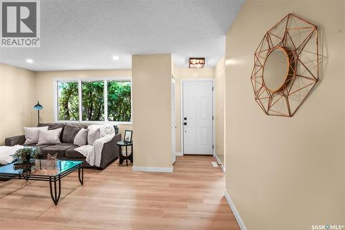 166 Sangster Boulevard, Regina, SK - Indoor Photo Showing Other Room