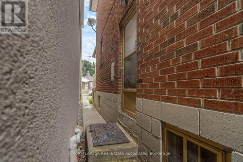 5 Homeview Avenue, Toronto, ON - Indoor Photo Showing Other Room