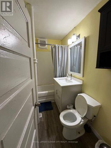 7 Hearst Street, Sault Ste Marie, ON - Indoor Photo Showing Bathroom