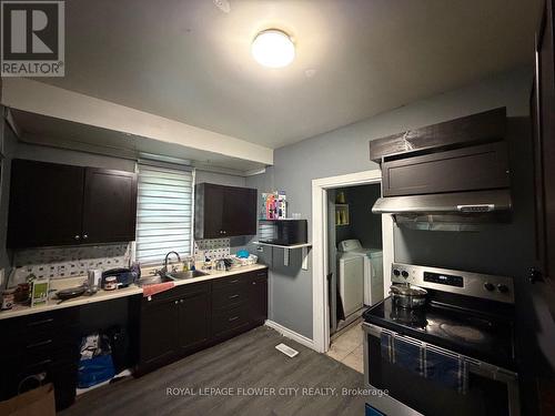 7 Hearst Street, Sault Ste Marie, ON - Indoor Photo Showing Kitchen With Double Sink