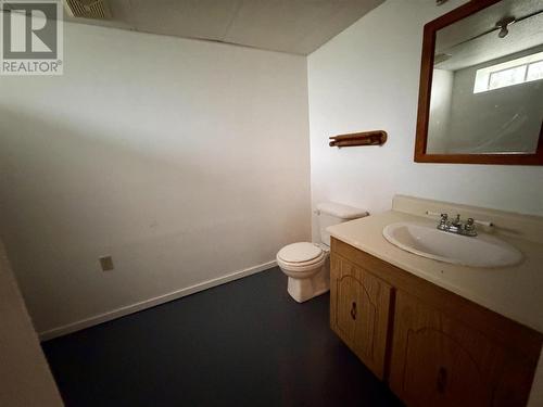 9 Lisbon Rd, Elliot Lake, ON - Indoor Photo Showing Bathroom