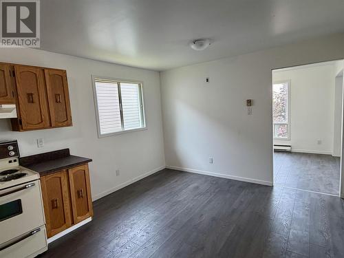 9 Lisbon Rd, Elliot Lake, ON - Indoor Photo Showing Kitchen