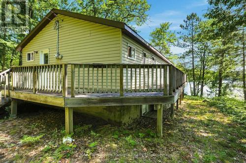 889 185 Wa Horseshoe Lake, Seguin, ON - Outdoor With Deck Patio Veranda