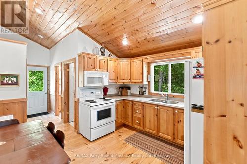 889 185 Wa Horseshoe Lake, Seguin, ON - Indoor Photo Showing Kitchen With Double Sink