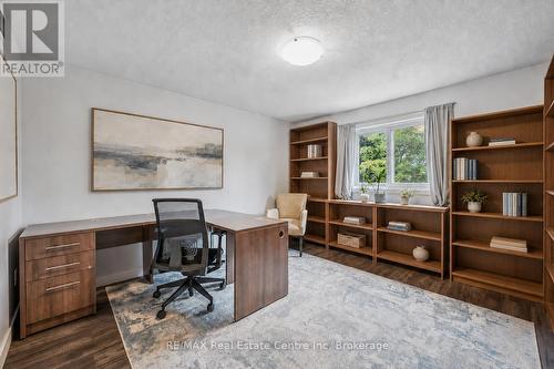 20 Pratt Place, Cambridge, ON - Indoor Photo Showing Office