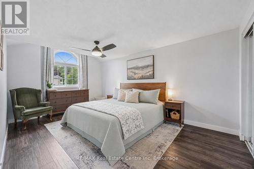 20 Pratt Place, Cambridge, ON - Indoor Photo Showing Bedroom