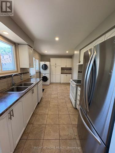 Upper Level - 58 Devins Drive, Aurora, ON - Indoor Photo Showing Kitchen With Double Sink