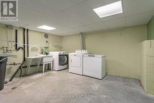 311 Tunis Street, Ingersoll (Ingersoll - South), ON - Indoor Photo Showing Laundry Room