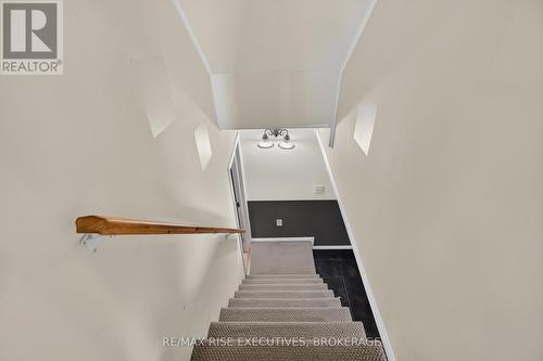 807 Brock Street, Kingston (Central City East), ON - Indoor Photo Showing Other Room