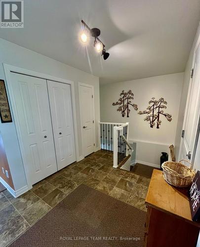 Spacious Entrance with lots of closet space - 14 Otteridge Avenue, Renfrew, ON - Indoor Photo Showing Other Room