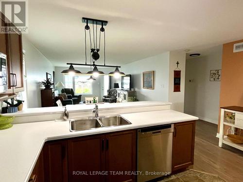 14 Otteridge Avenue, Renfrew, ON - Indoor Photo Showing Kitchen With Double Sink
