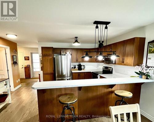 14 Otteridge Avenue, Renfrew, ON - Indoor Photo Showing Kitchen