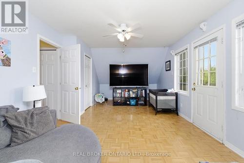 14114 Highway 7 Highway, Drummond/North Elmsley, ON - Indoor Photo Showing Living Room