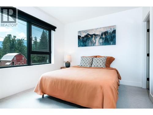 1701 Coursier Avenue Unit# 2213, Revelstoke, BC - Indoor Photo Showing Bedroom