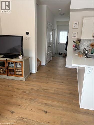 32 Dewberry Drive, Kitchener, ON - Indoor