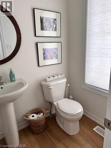 32 Dewberry Drive, Kitchener, ON - Indoor Photo Showing Bathroom