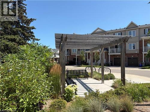 32 Dewberry Drive, Kitchener, ON - Outdoor
