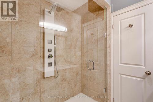 216 Rebecca Street, Oakville, ON - Indoor Photo Showing Bathroom