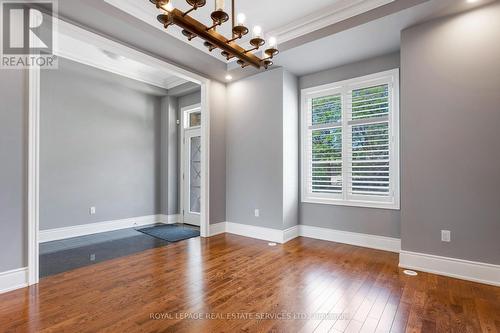 216 Rebecca Street, Oakville, ON - Indoor Photo Showing Other Room