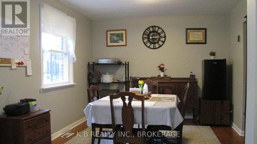103 Park Drive, Greater Napanee (Greater Napanee), ON - Indoor Photo Showing Dining Room