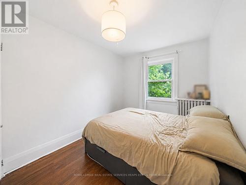 39 Standish Avenue, Toronto, ON - Indoor Photo Showing Bedroom