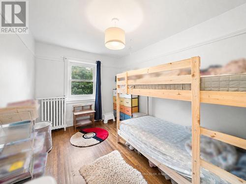 39 Standish Avenue, Toronto, ON - Indoor Photo Showing Bedroom