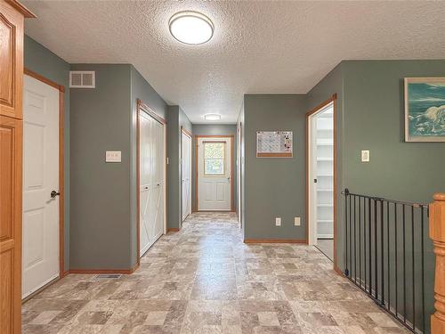 106100 43 (Treesbank) Road N, Brandon, MB - Indoor Photo Showing Other Room