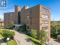 26 WENTWORTH Avenue Unit# 2 S Cambridge, ON N1S 1G6