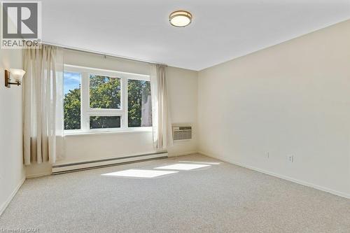 26 Wentworth Avenue Unit# 2 S, Cambridge, ON - Indoor Photo Showing Other Room