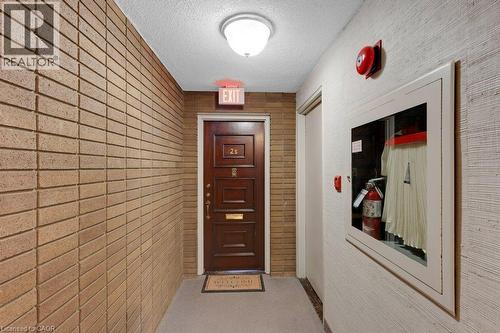 Unit front Door - 26 Wentworth Avenue Unit# 2 S, Cambridge, ON - Indoor Photo Showing Other Room