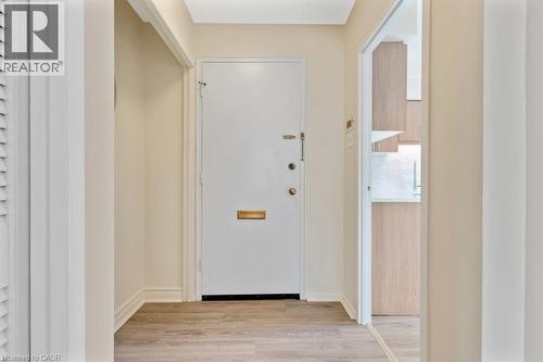 Entry Foyer - 26 Wentworth Avenue Unit# 2 S, Cambridge, ON - Indoor Photo Showing Other Room
