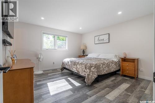 1262 James Crescent, Regina, SK - Indoor Photo Showing Bedroom