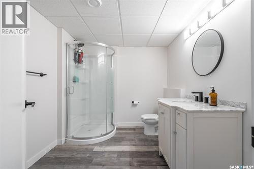 1262 James Crescent, Regina, SK - Indoor Photo Showing Bathroom