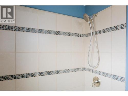1605 Summit Drive Unit# 17, Kamloops, BC - Indoor Photo Showing Bathroom