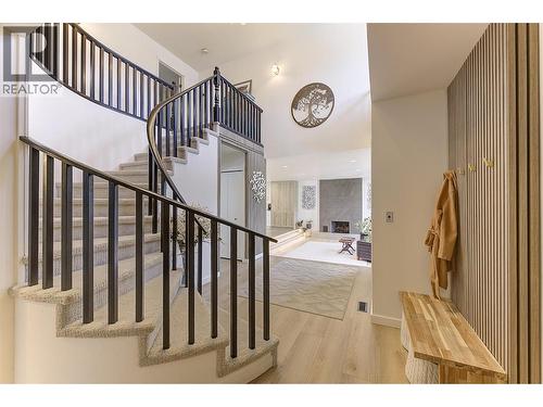 687 Barnaby Road, Kelowna, BC - Indoor Photo Showing Other Room