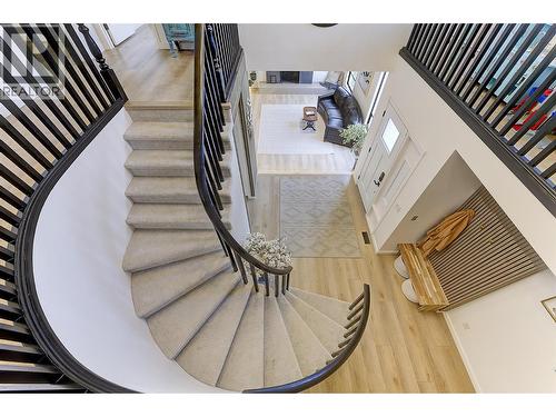 687 Barnaby Road, Kelowna, BC - Indoor Photo Showing Other Room