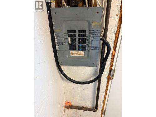 626 Hendry Street, Trail, BC - Indoor